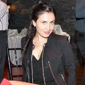 Meet your Posher, Ilana